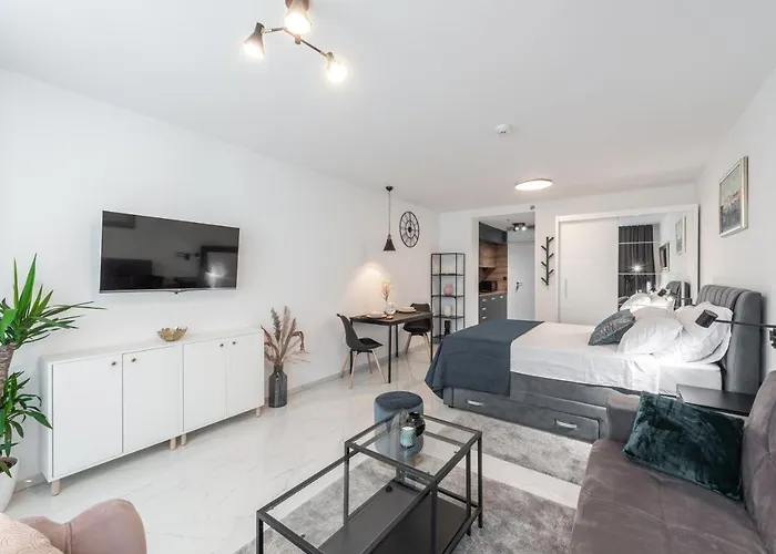 New Modern Apartment Andrea