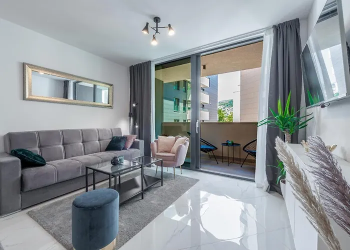 New Modern Apartment Andrea